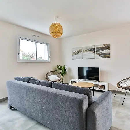 Holiday home Baya - Jolie Maison Pour 6p Proche Du Centre-ville Challans